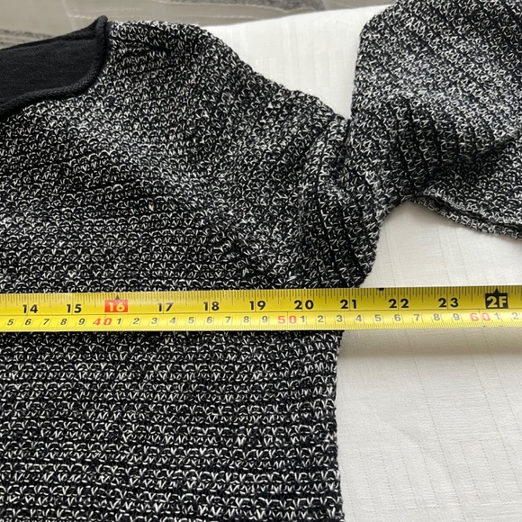 Eileen Fisher, Size S, black and white - Picture 5 of 7